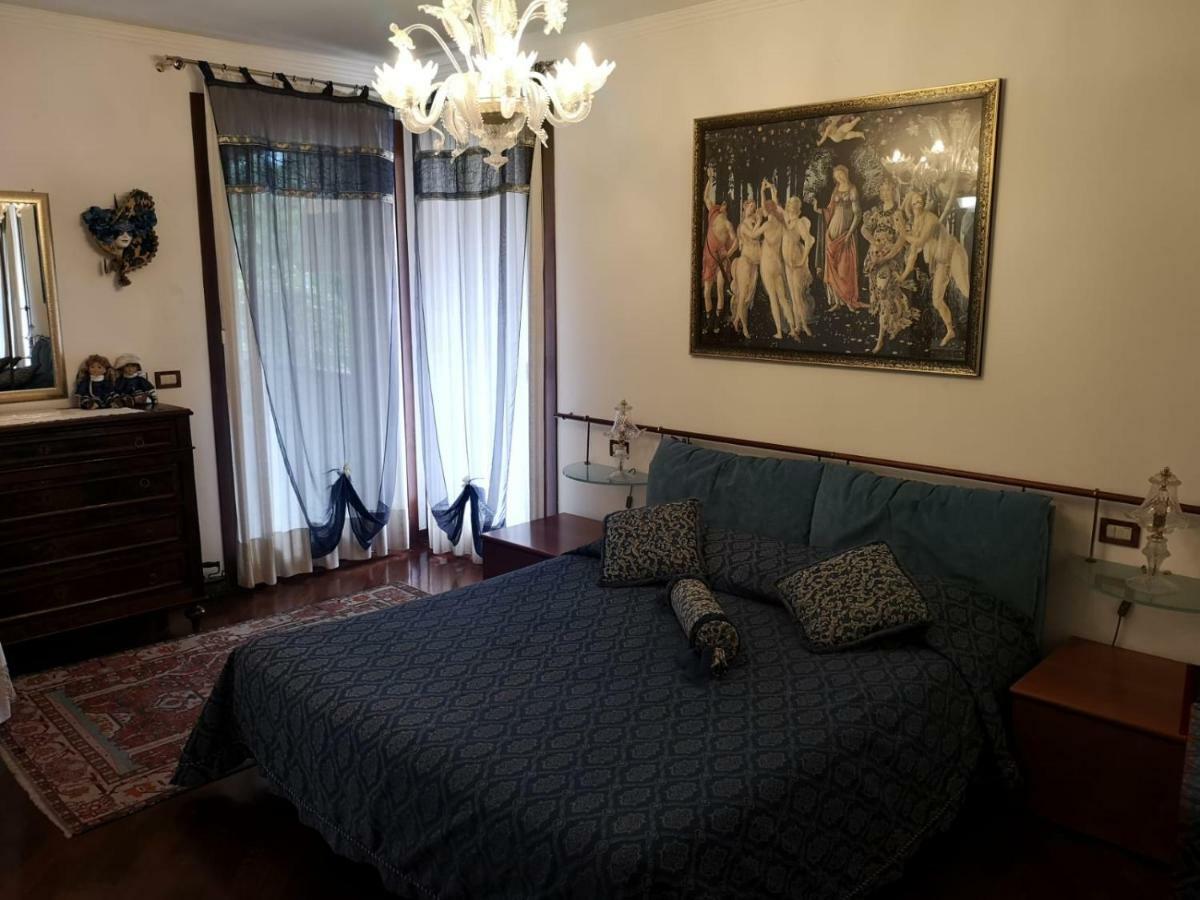 La Casa Sull'Albero Bed & Breakfast Mestre Luaran gambar